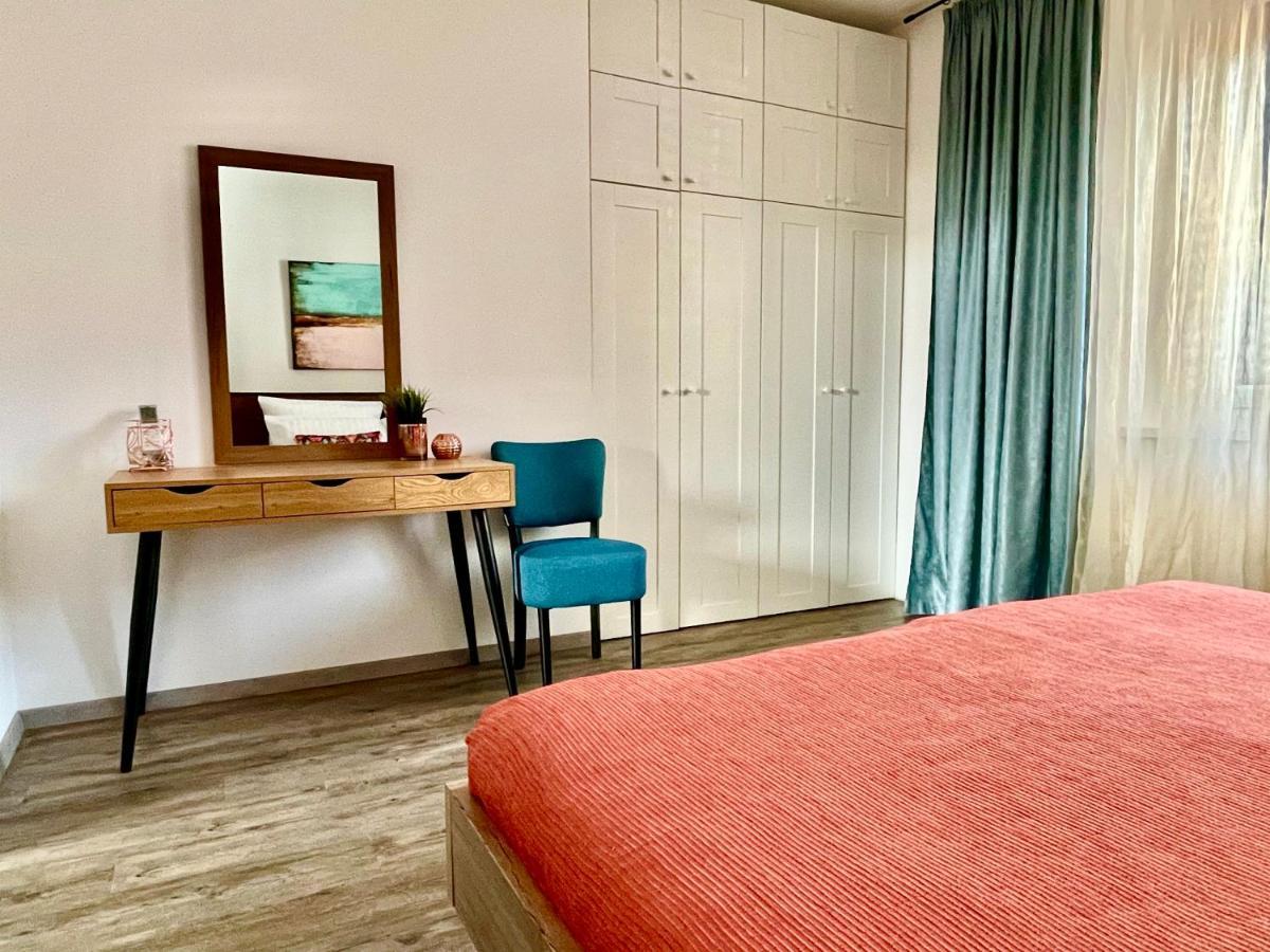 Happy Casa Oldtown Boutique Apartment Koper Bagian luar foto